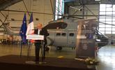 Jean-Yves Le Drian, ministre de la Défense, chez Sabena Technics