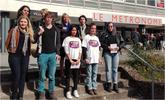 Distribution de flyers par le collectif Stop harcèlement de rue