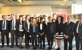Najat Vallaud-Belkacem découvre l'exposition des élèves du collège Rosa Parks à Rennes et présente l'expérimentation pour la mixité sociale...