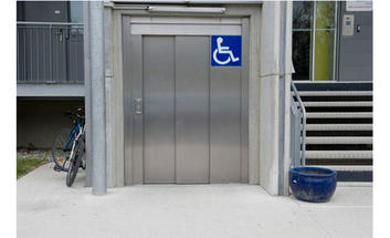 accessibilité des bâtiments @ Crédit photo - B. SUARD - DICOM - MEDDE - MLETR [Image9091]