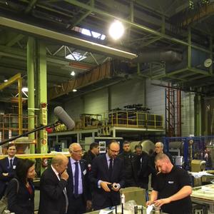 Le Premier ministre visite l'entreprise Pronal de Leers