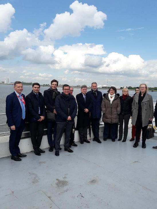 Coopération interportuaire - Le préfet et une délégation de l'Axe Nord visitent le port d'Anvers