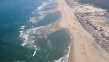 Photo aérienne du littoral et des baines sur la côte Atlantique. Crédit photo : archives Sud Ouest