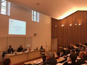 Photo tribune séminaire des sous-préfets