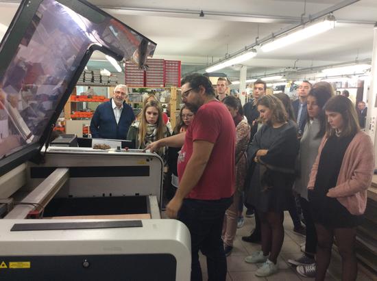 Demonstration de découpe lazer